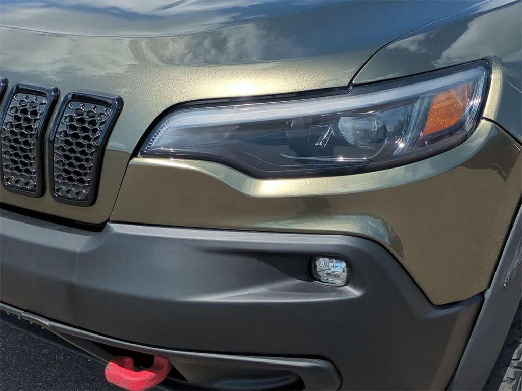 used 2019 Jeep Cherokee car, priced at $15,500