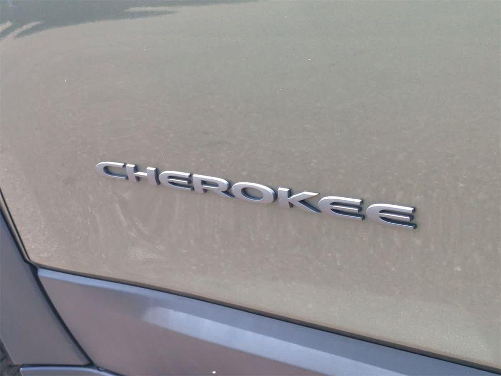 used 2019 Jeep Cherokee car, priced at $15,500