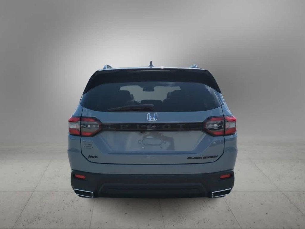 used 2025 Honda Pilot car, priced at $45,233