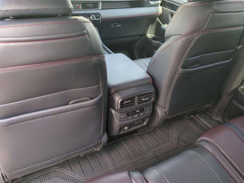 used 2025 Honda Pilot car, priced at $45,233