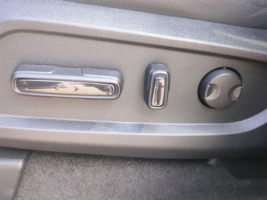 used 2025 Honda Pilot car, priced at $45,233