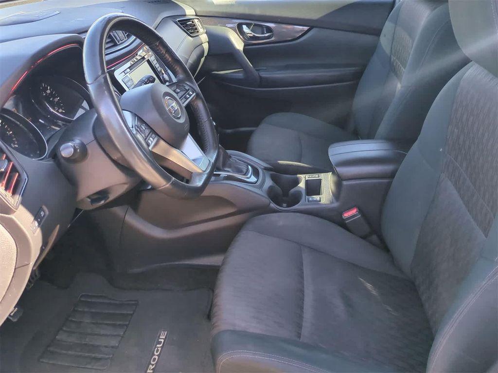 used 2018 Nissan Rogue car, priced at $12,777