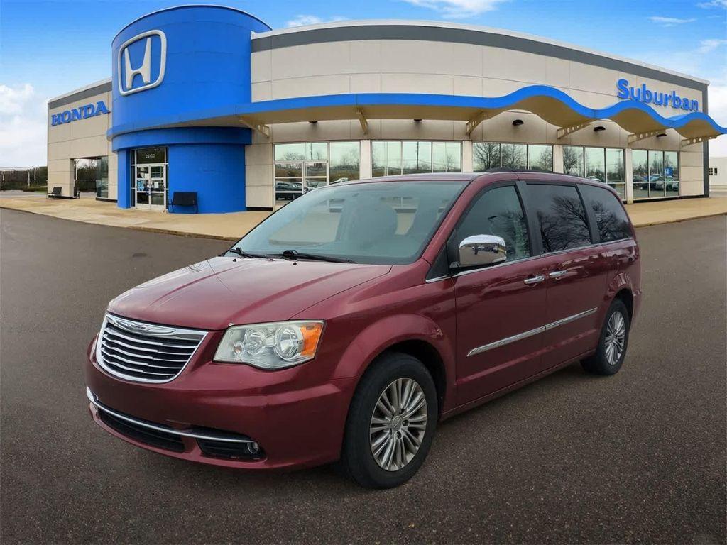 used 2014 Chrysler Town & Country car, priced at $6,744