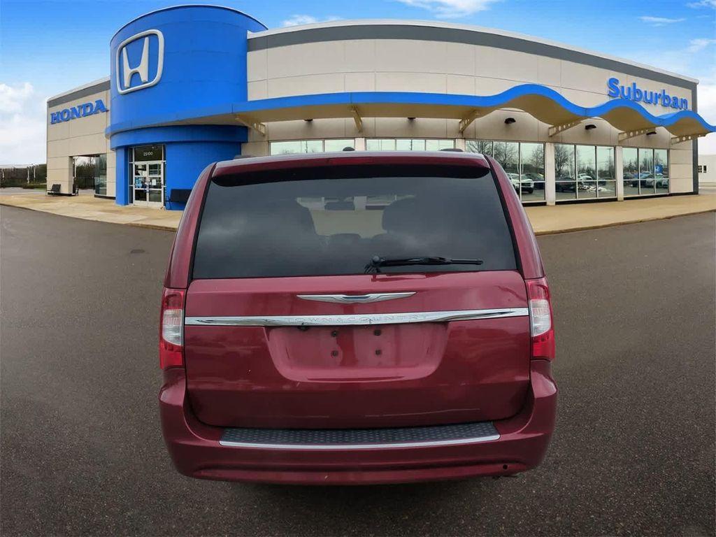 used 2014 Chrysler Town & Country car, priced at $6,744