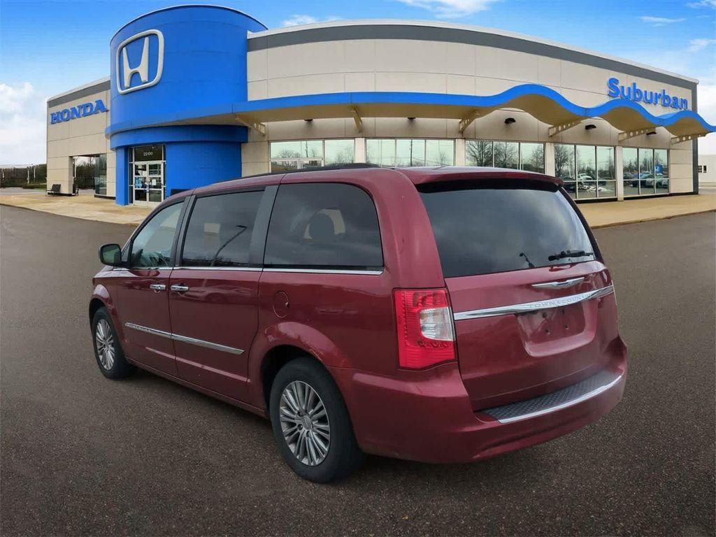 used 2014 Chrysler Town & Country car, priced at $6,744