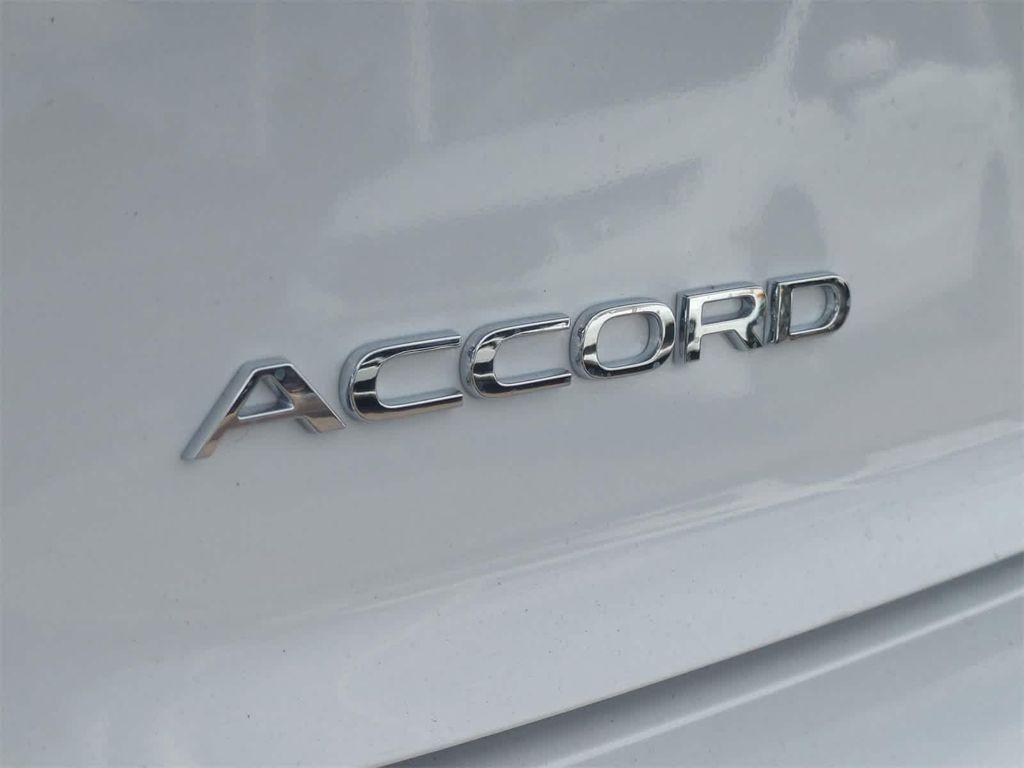 new 2025 Honda Accord Hybrid car, priced at $37,767