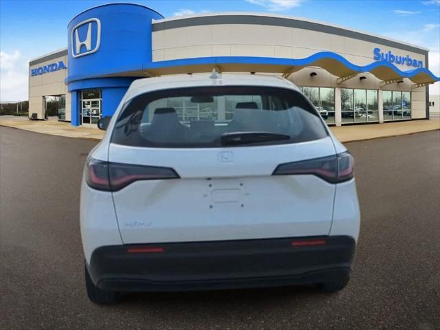 new 2025 Honda HR-V car, priced at $28,750