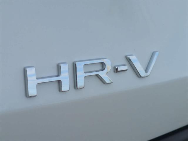 new 2025 Honda HR-V car, priced at $28,750