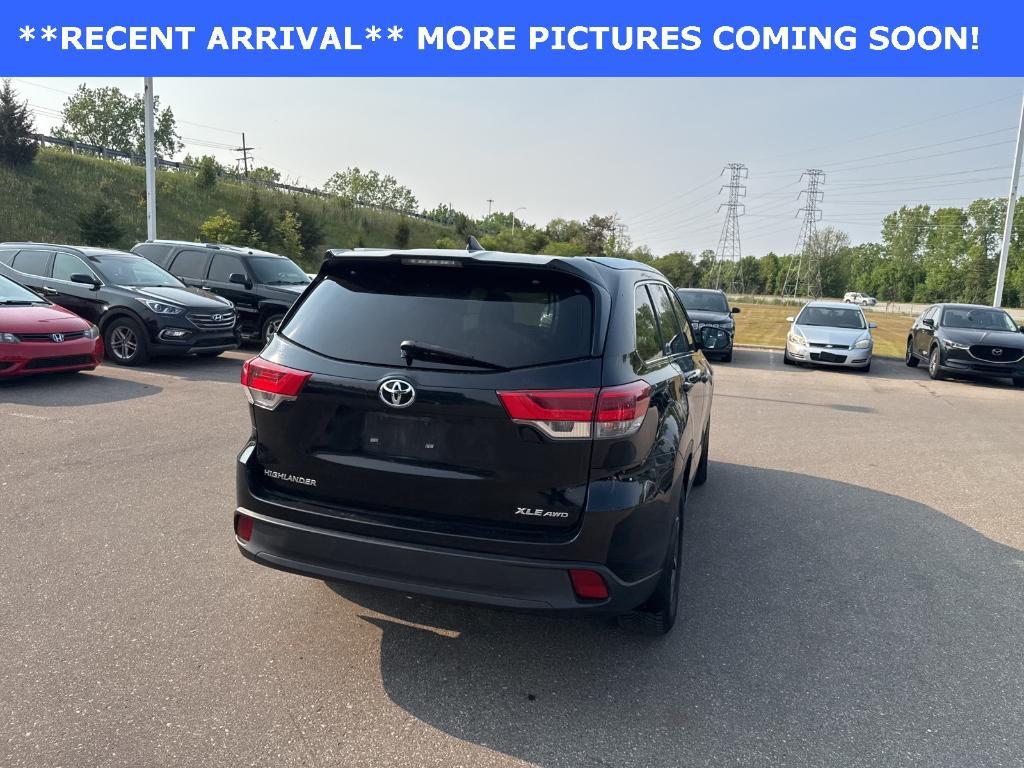 used 2018 Toyota Highlander car, priced at $23,500