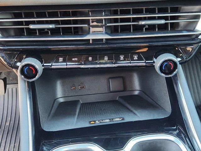 used 2025 Chevrolet Traverse car, priced at $51,499
