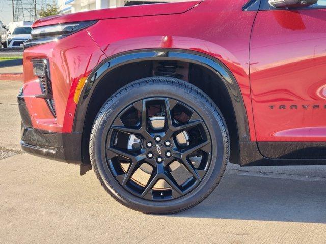used 2025 Chevrolet Traverse car, priced at $51,499