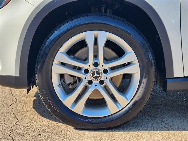 used 2018 Mercedes-Benz GLA 250 car, priced at $15,993