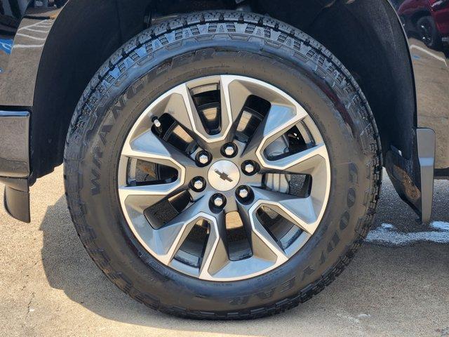 used 2025 Chevrolet Silverado 1500 car, priced at $50,795