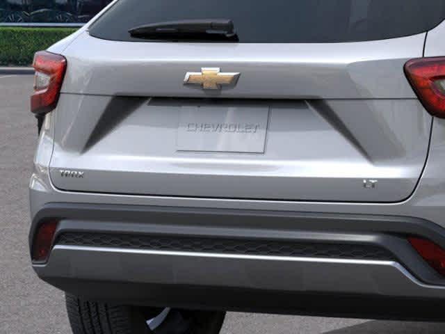 new 2025 Chevrolet Trax car, priced at $23,095