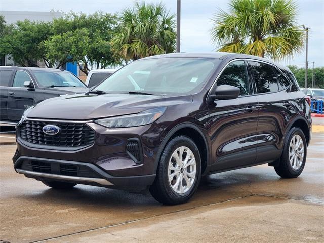 used 2023 Ford Escape car, priced at $18,996