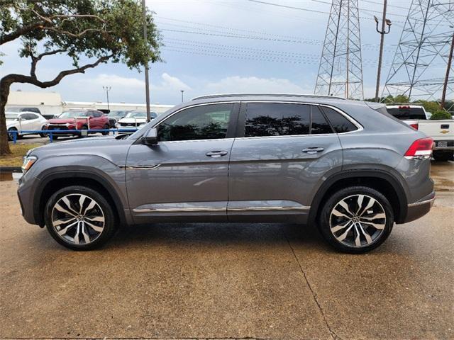 used 2020 Volkswagen Atlas Cross Sport car, priced at $26,495