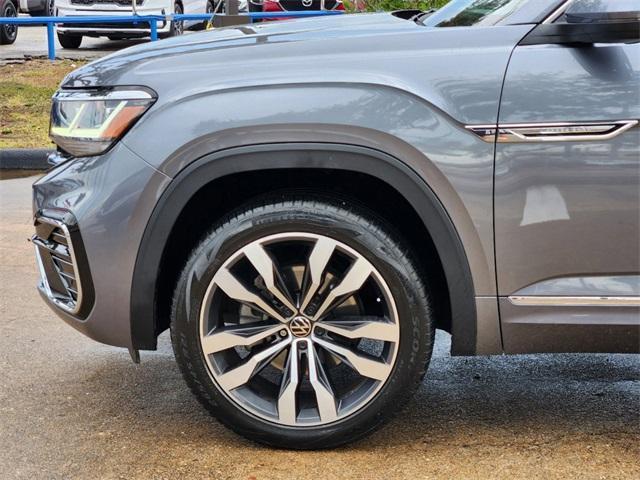 used 2020 Volkswagen Atlas Cross Sport car, priced at $26,495