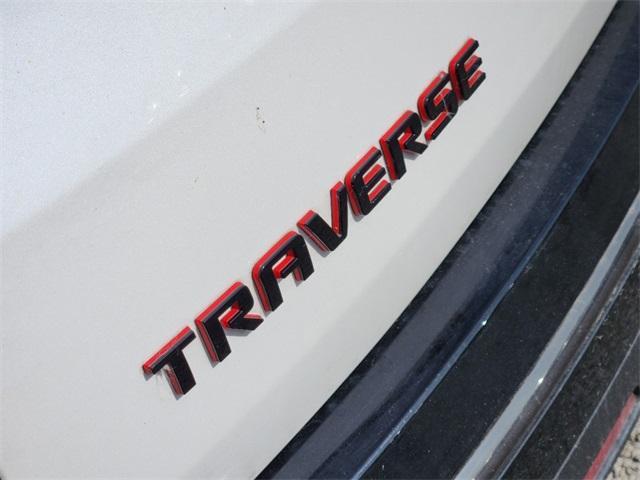 used 2023 Chevrolet Traverse car, priced at $36,992