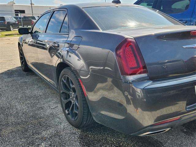 used 2019 Chrysler 300 car, priced at $19,792