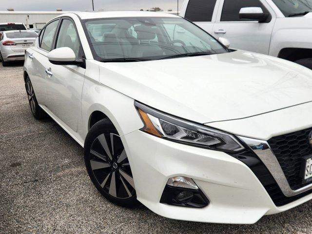 used 2022 Nissan Altima car, priced at $21,892