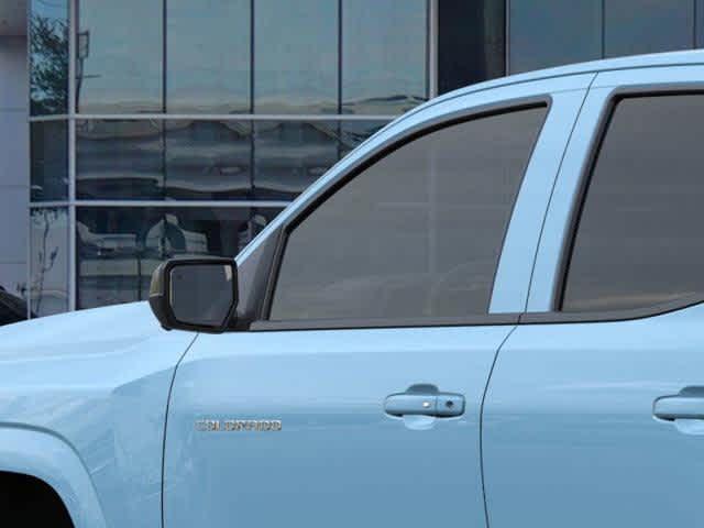 new 2025 Chevrolet Colorado car