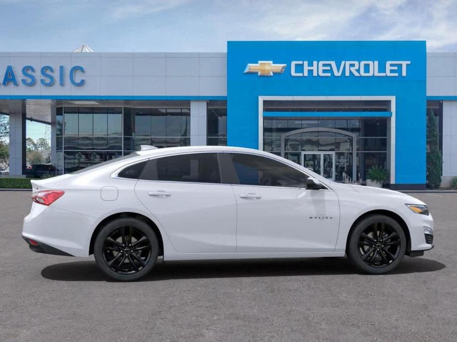 new 2025 Chevrolet Malibu car, priced at $30,440