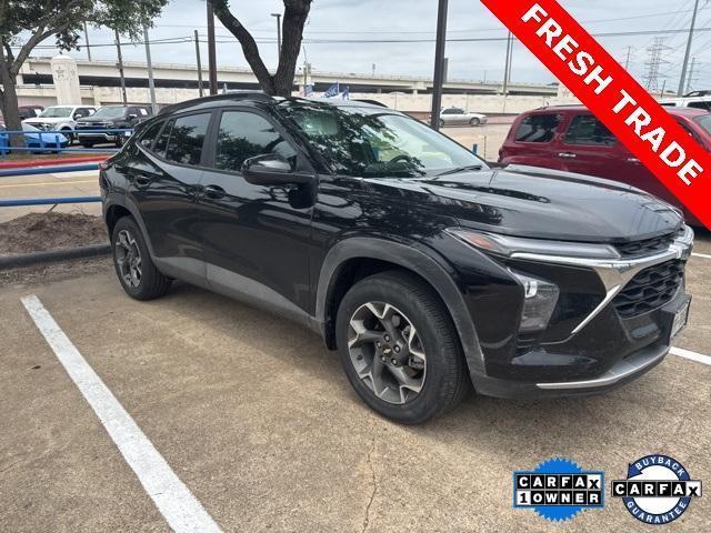 used 2025 Chevrolet Trax car, priced at $23,991