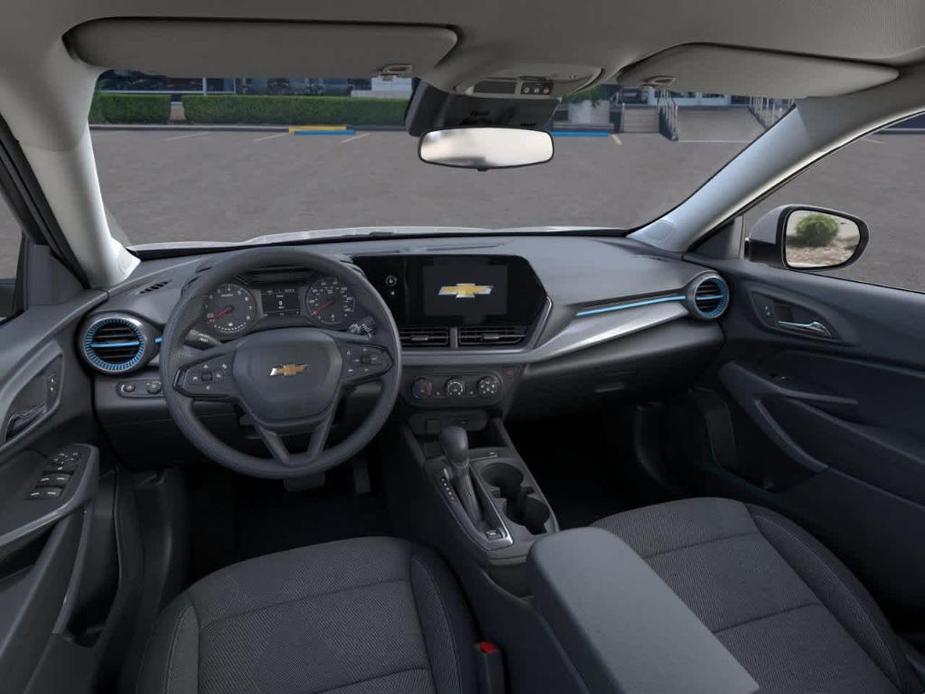 new 2025 Chevrolet Trax car, priced at $22,130