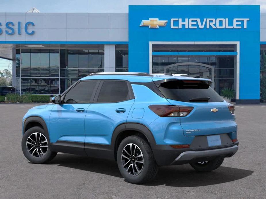 new 2025 Chevrolet TrailBlazer car, priced at $28,225