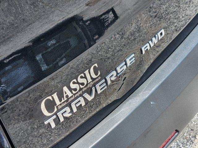 used 2023 Chevrolet Traverse car, priced at $25,993