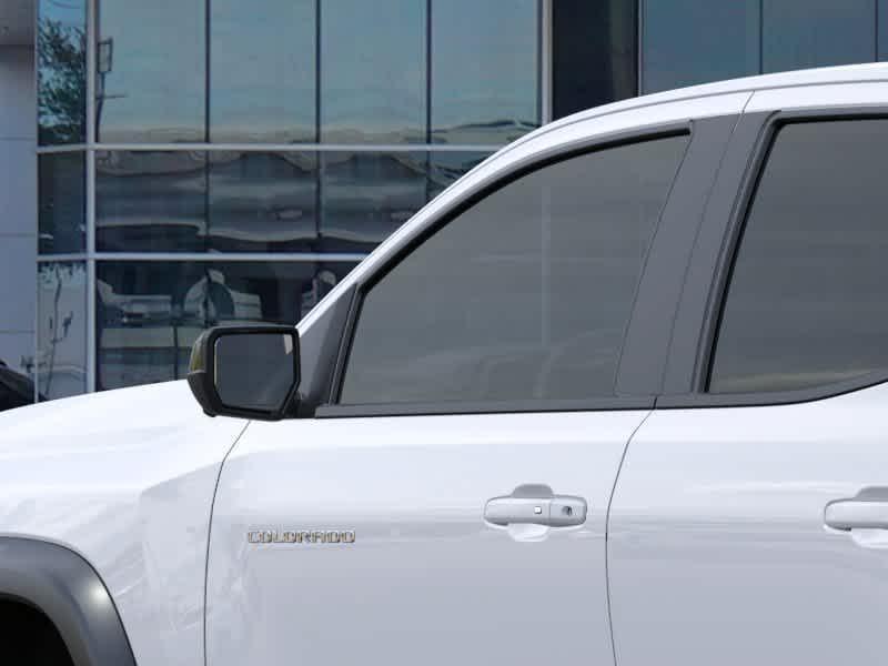 new 2024 Chevrolet Colorado car, priced at $45,290