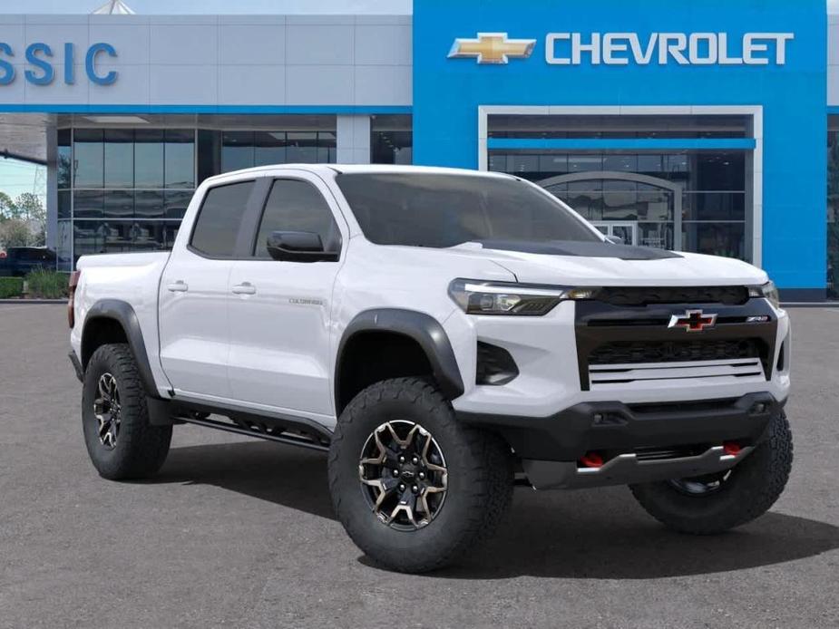 new 2024 Chevrolet Colorado car, priced at $45,290