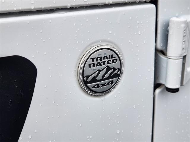 used 2021 Jeep Gladiator car, priced at $30,982