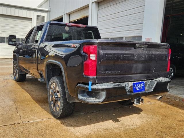 used 2024 Chevrolet Silverado 2500 car, priced at $44,994