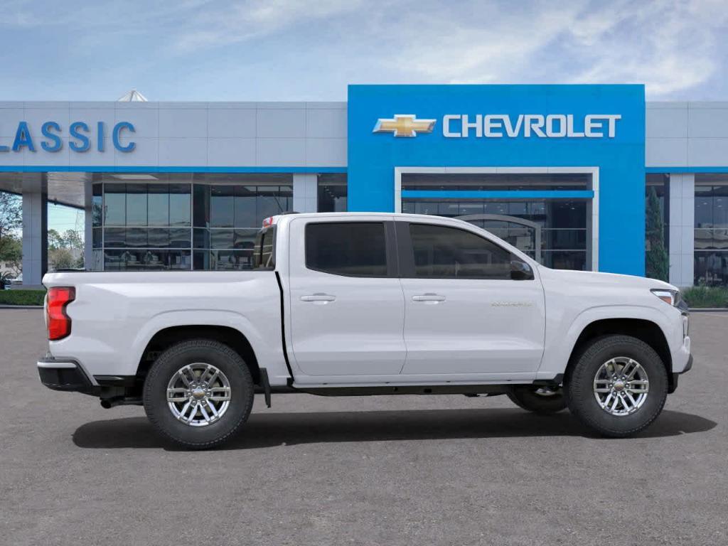 new 2024 Chevrolet Colorado car, priced at $28,395