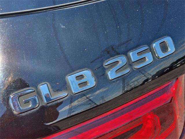 used 2020 Mercedes-Benz GLB 250 car, priced at $20,488