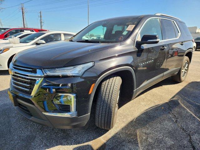 used 2022 Chevrolet Traverse car, priced at $27,392