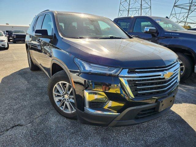 used 2022 Chevrolet Traverse car, priced at $27,392