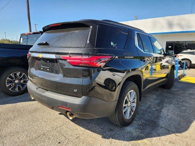 used 2022 Chevrolet Traverse car, priced at $27,392