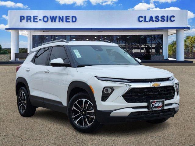 used 2024 Chevrolet TrailBlazer car, priced at $22,896