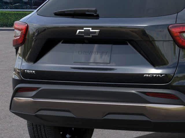 new 2025 Chevrolet Trax car, priced at $26,145