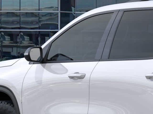 new 2025 Chevrolet Traverse car