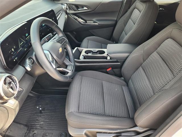 used 2025 Chevrolet Equinox car, priced at $27,992