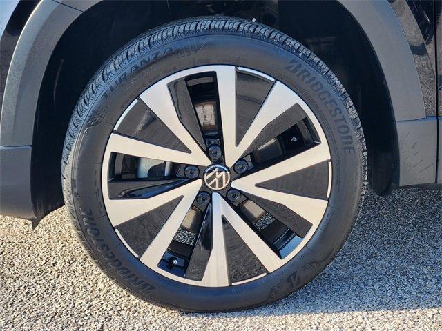 used 2023 Volkswagen Taos car, priced at $22,292