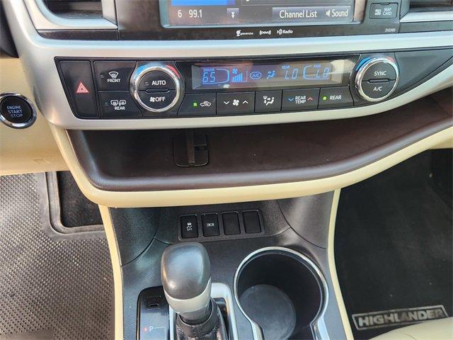 used 2019 Toyota Highlander car, priced at $18,444