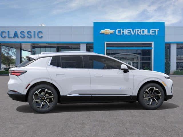 new 2025 Chevrolet Equinox EV car, priced at $41,090
