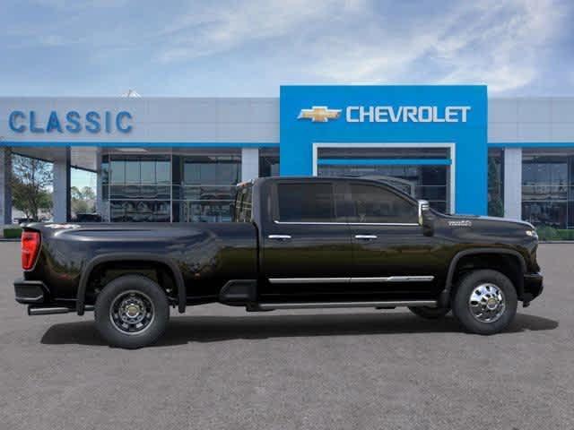 new 2025 Chevrolet Silverado 3500 car, priced at $91,965