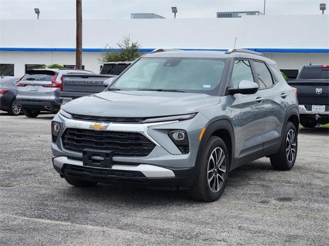 used 2025 Chevrolet TrailBlazer car, priced at $24,982