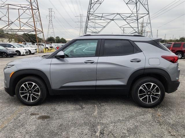 used 2025 Chevrolet TrailBlazer car, priced at $24,982