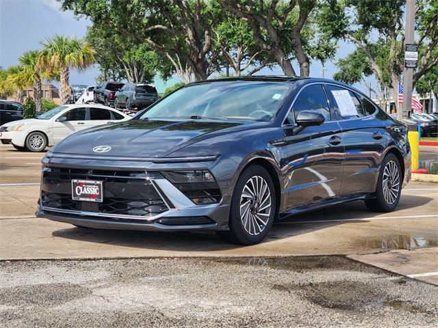 used 2024 Hyundai Sonata Hybrid car, priced at $29,995